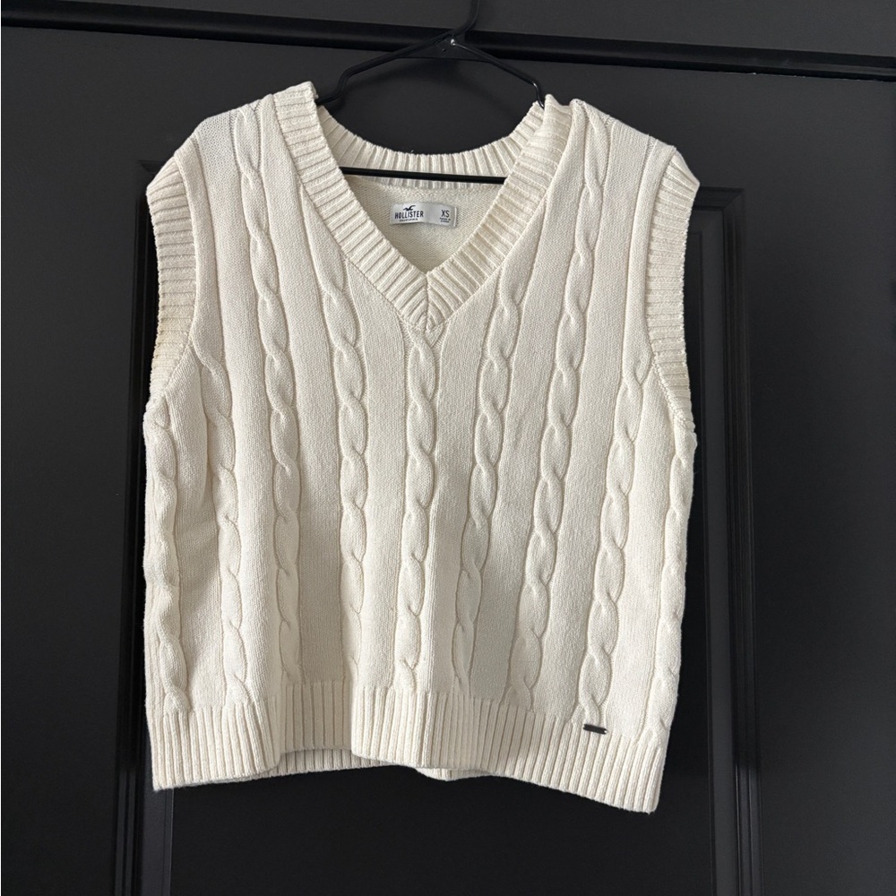 Hollister Cream Knit Sweater Vest